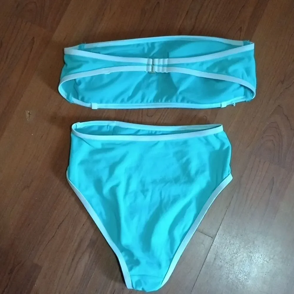 Kona Sol two piece swimsuit women's NWOT Large (Swi004,087)